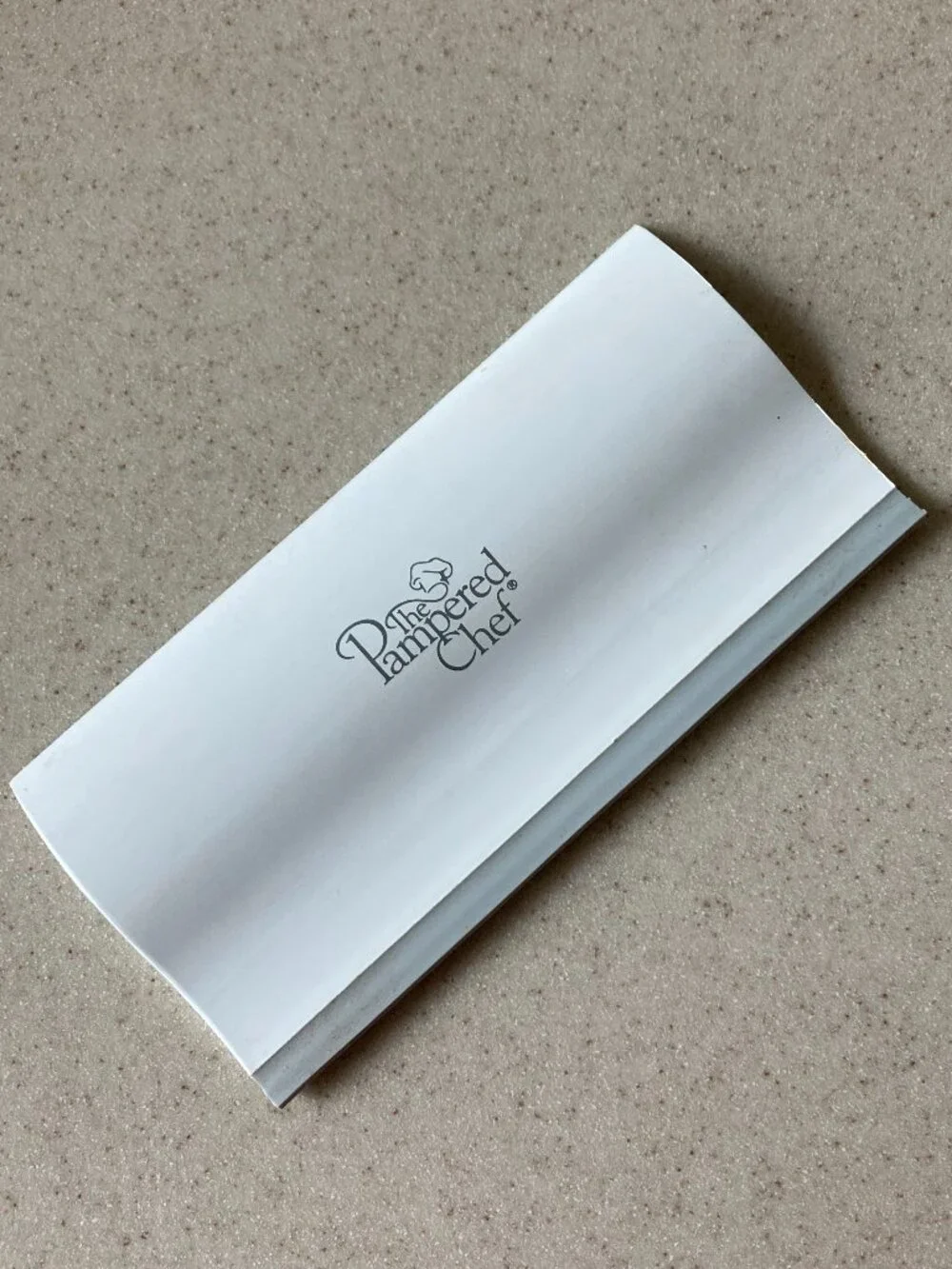 NIP The Pampered Chef White and Silver Handy Scraper #1615